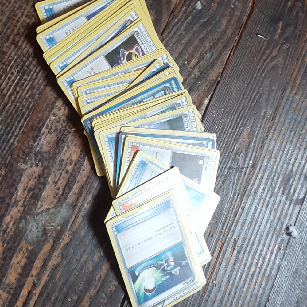 Trainer pokemon cards